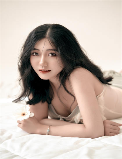 短片《无女之世》人物世界：导演的艺术风格与视觉语言 展现表演艺术的魅力